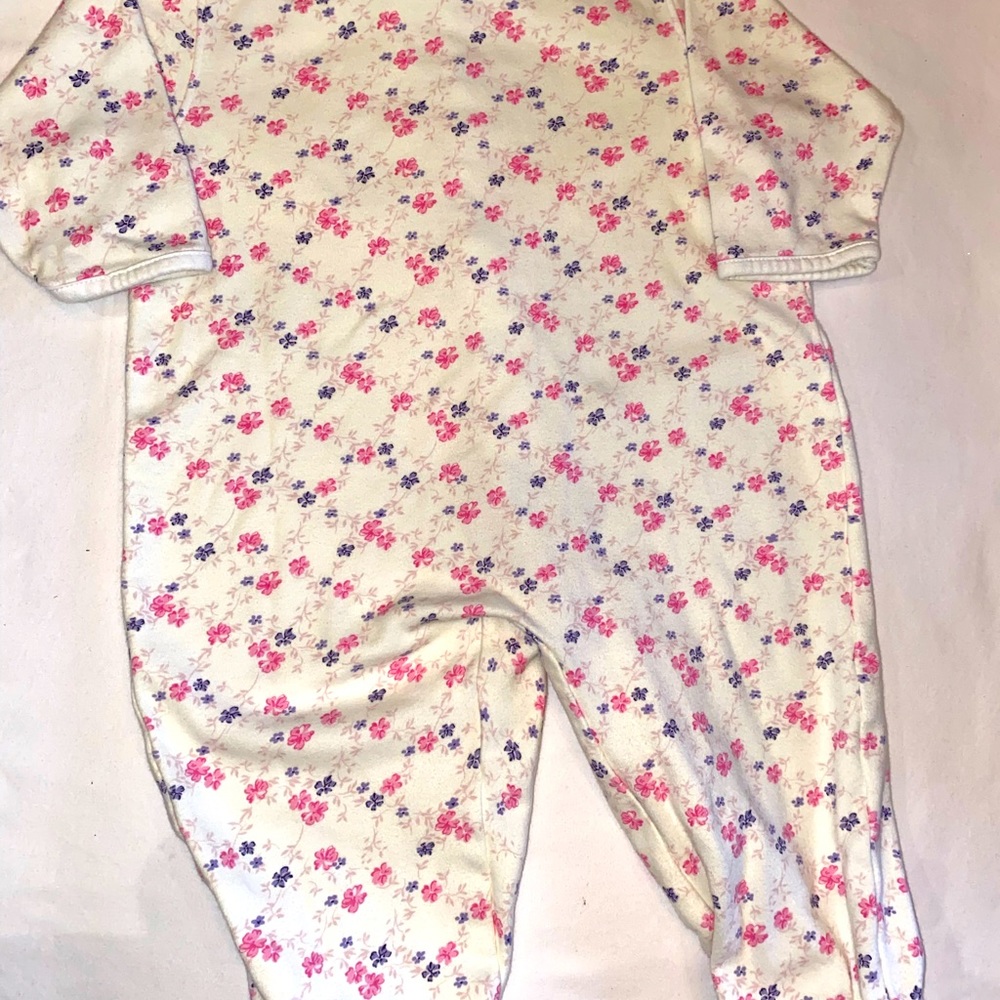 Baby Tales girls onesie size 18 months with sweet flowers